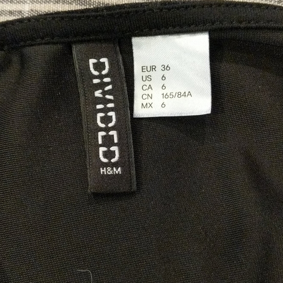 Divided by H&M Velveteen Dress - Picture 4 of 4